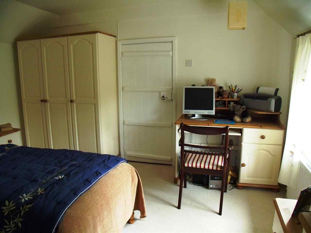 resized-2349823-bed 3.JPG